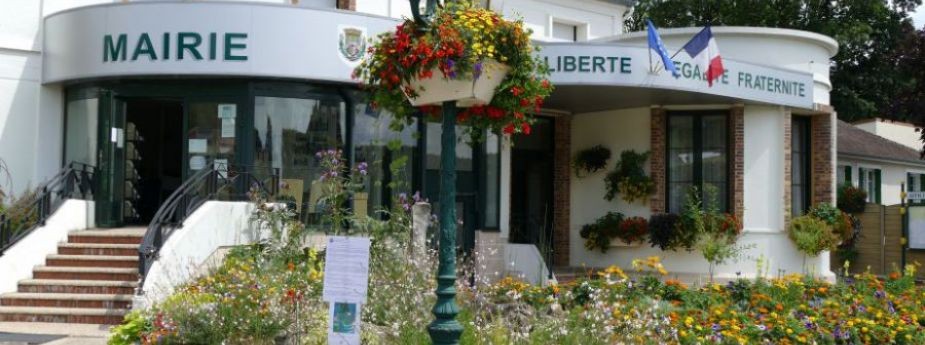 Mairie de Boutigny sur Essonne — location de benne LAS